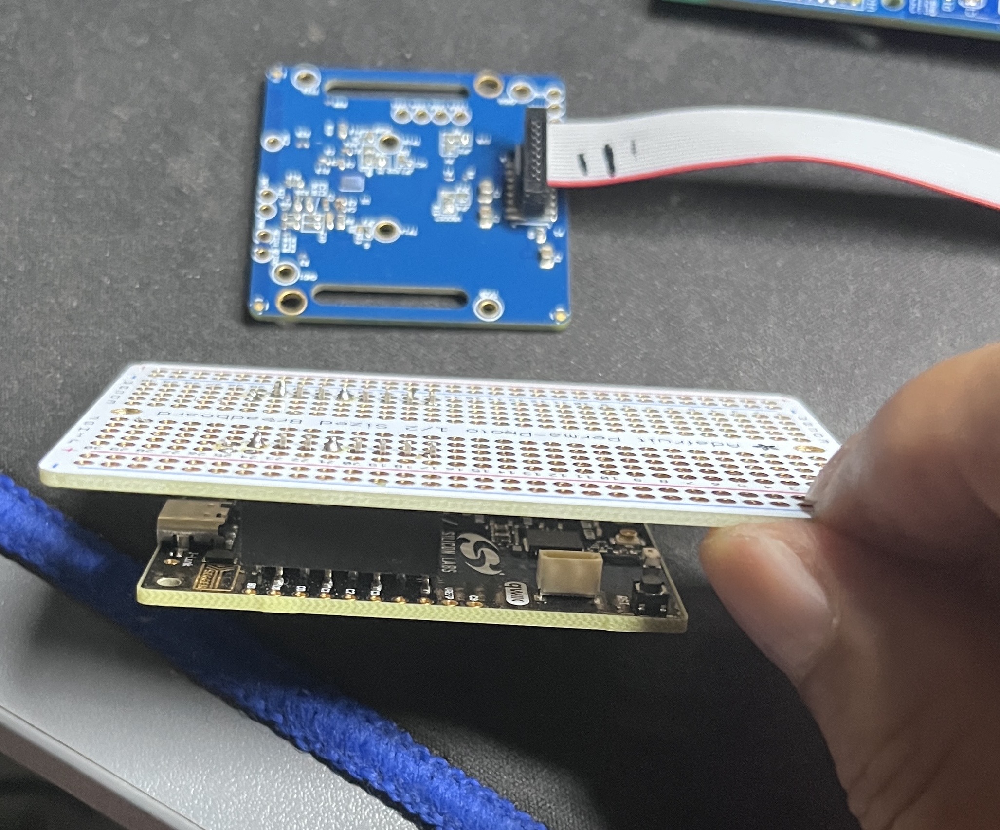 XG24-EK2703A and interface board